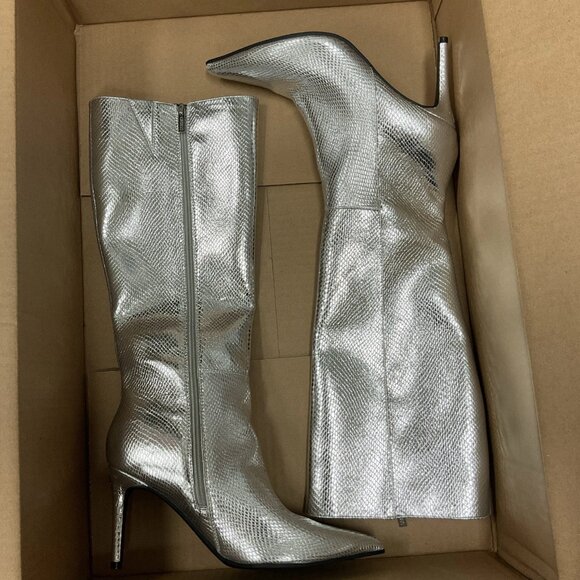 GUESS Richee Knee High Boots Silver Pointy Toe Stiletto Heel 9.5M MSRP $139 - Picture 1 of 4